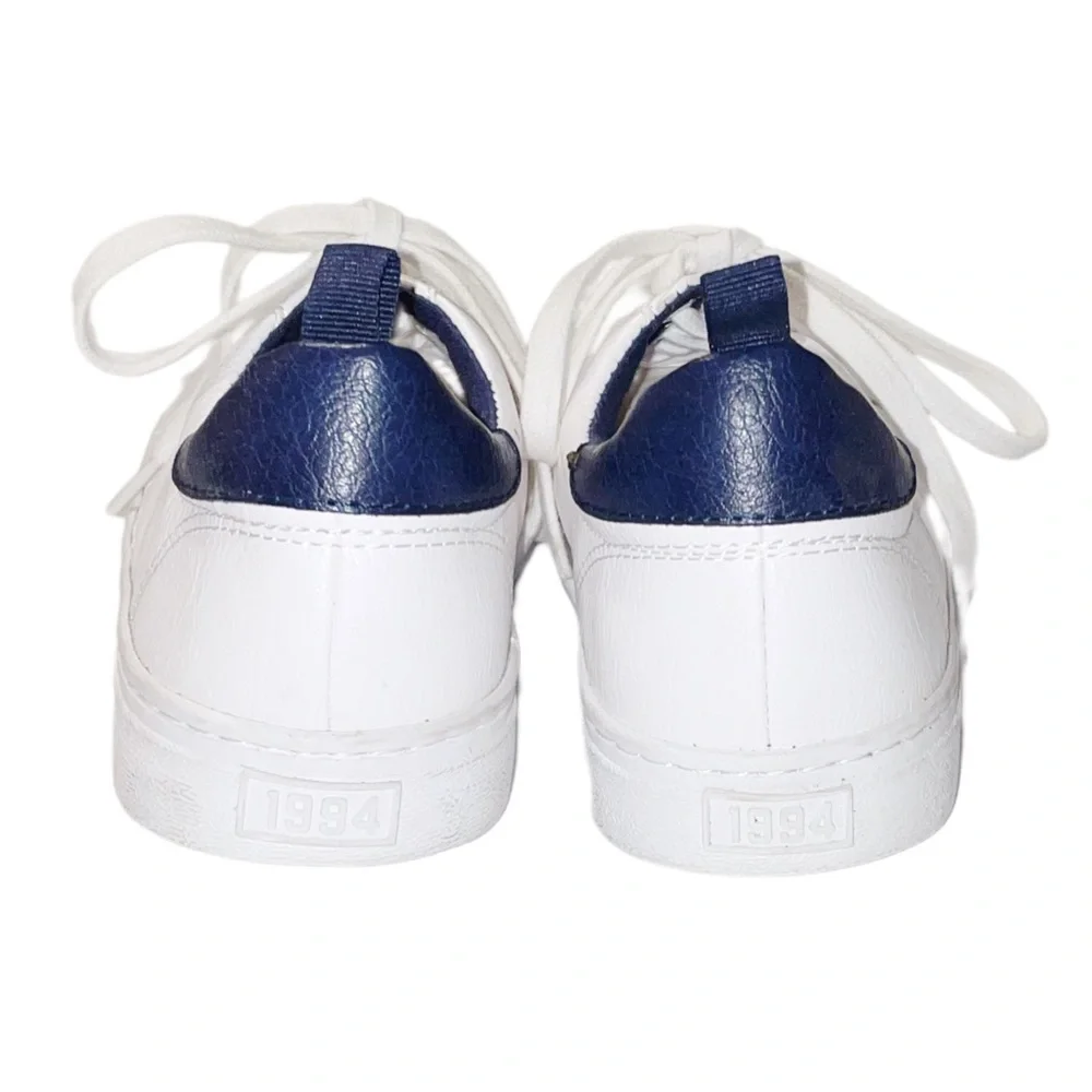 OLD NAVY Boy's White Shoes Size 5